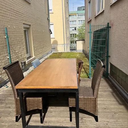 Stuttgart-mitte 5 Min. Zu Fuss シュトゥットガルト
